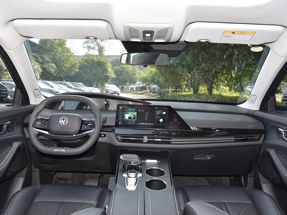 UNI-K 智电iDD interior 1